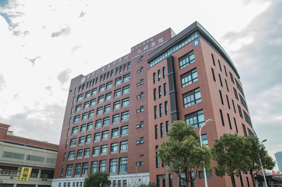 2015年11月，闵行新院区1.5万平方米科研楼竣工投入使用，使医院科研教学空间获得新时代大发展。
