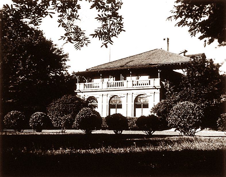 医院11号楼是历史保护建筑。图为11号楼旧貌