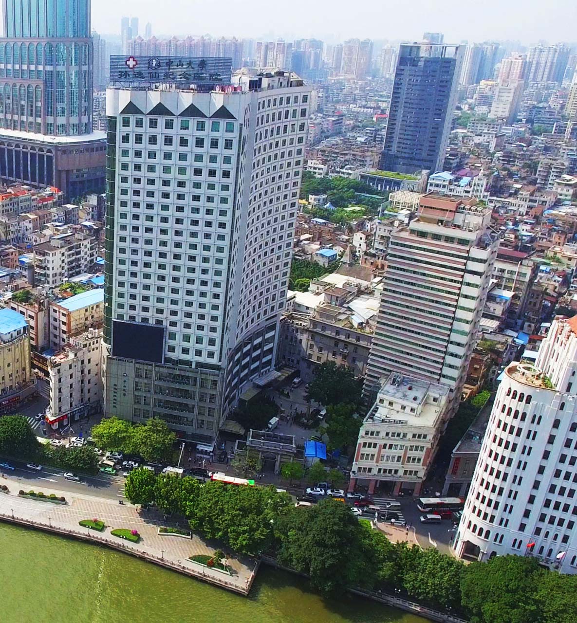 中山大学孙逸仙纪念医院院本部鸟瞰图