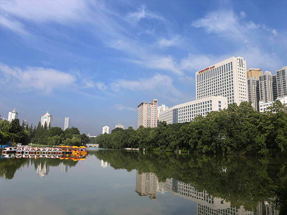 现省立医院总院外景