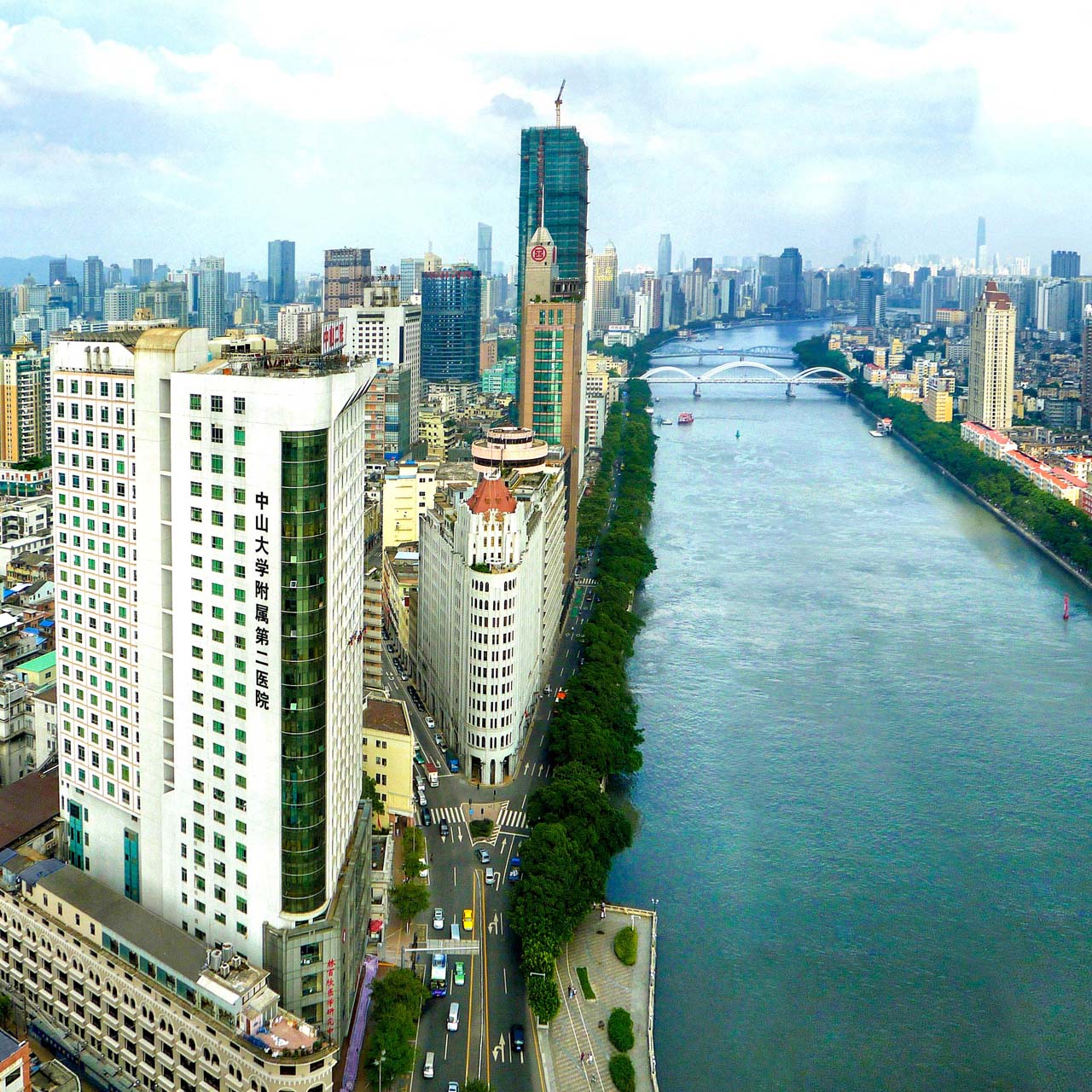院本部外景