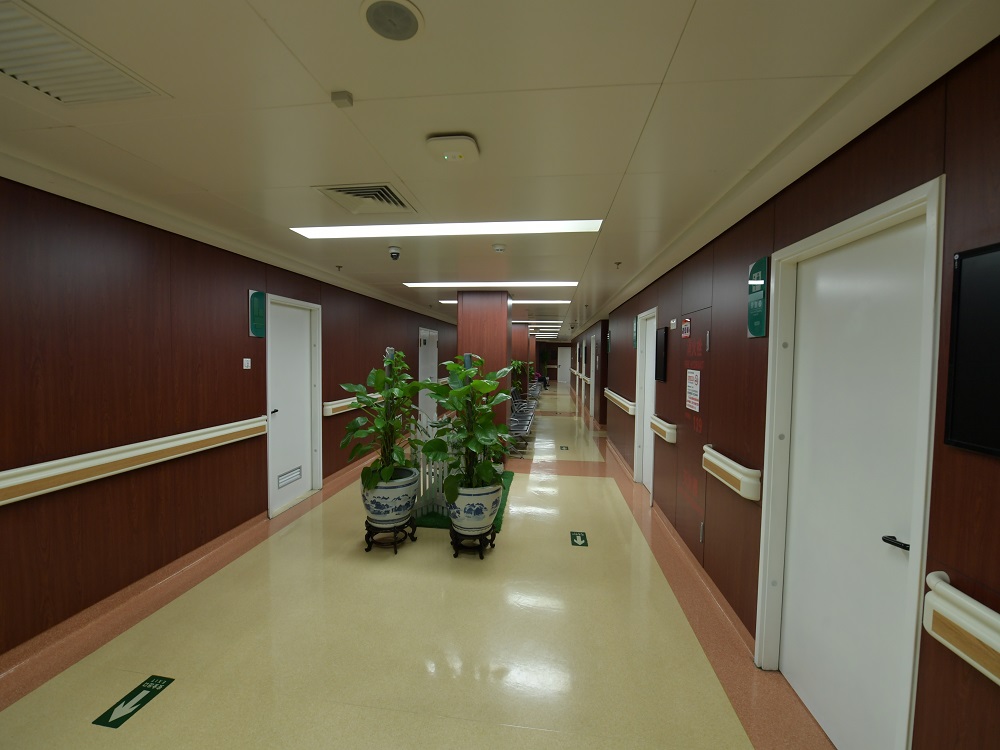  2011年建成的运动医学病房楼内部