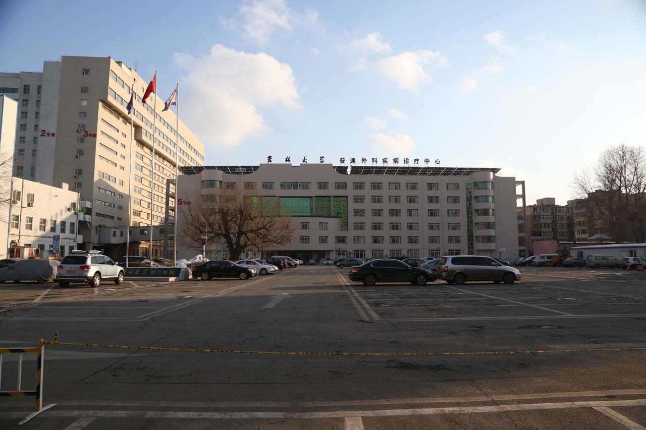 自强院区5号住院楼外景