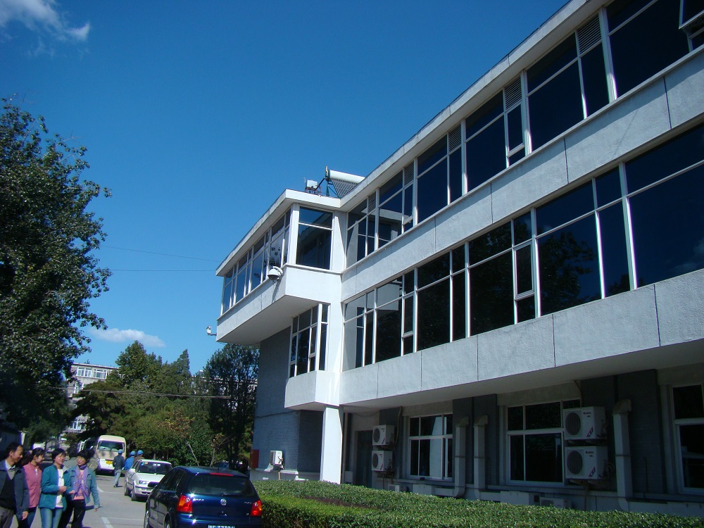 1981年手术楼落成