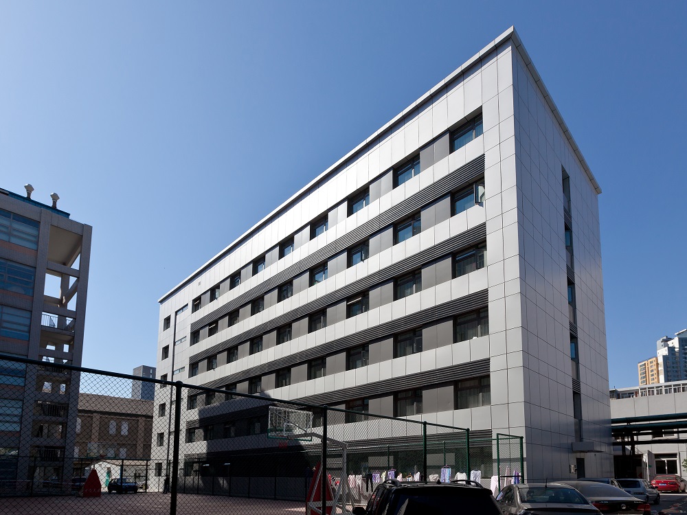 学生公寓改造后外景