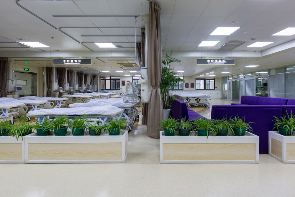 国内领先的消化内镜中心