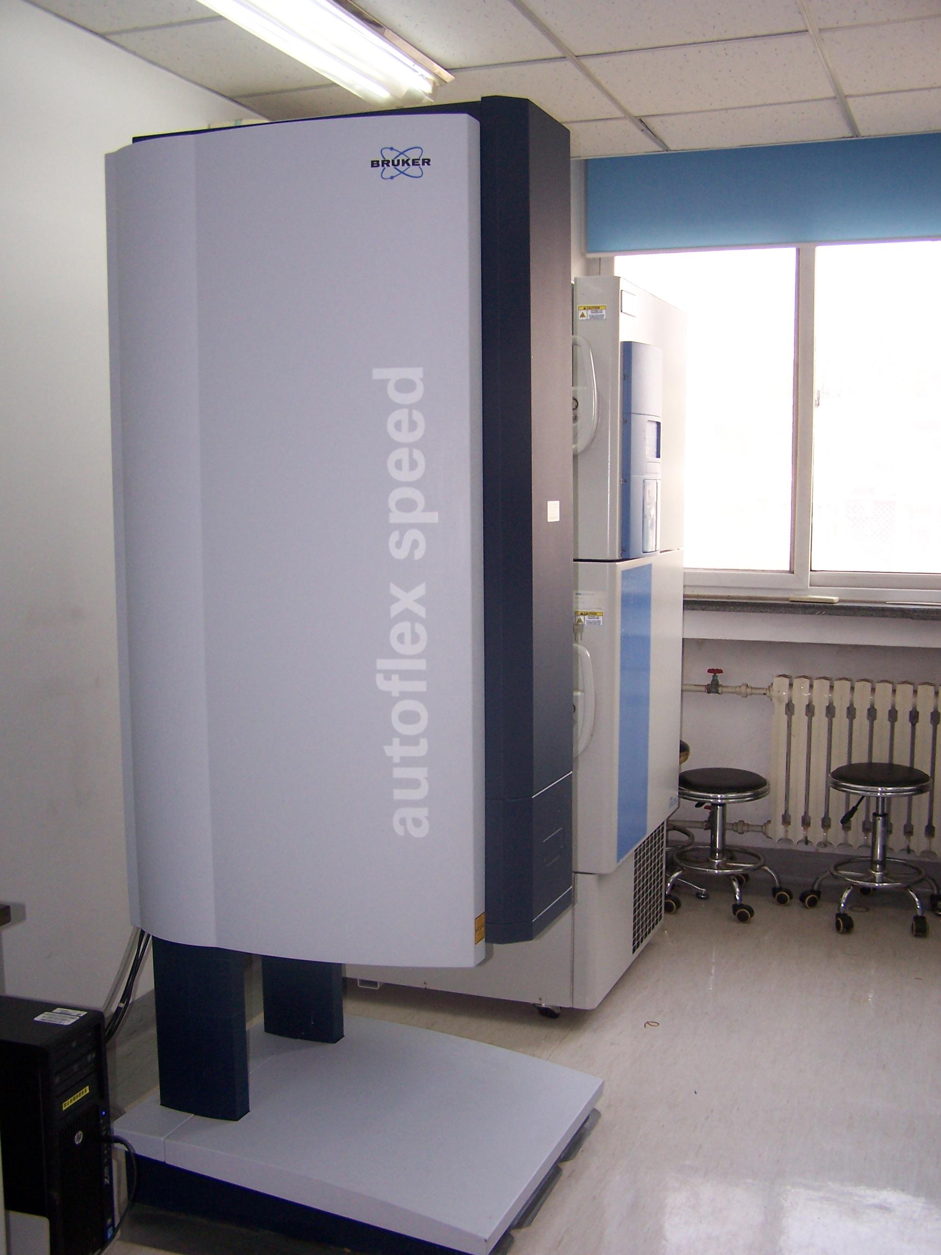 MALDI-TOF基质辅助激光解吸电离飞行时间生物质谱仪