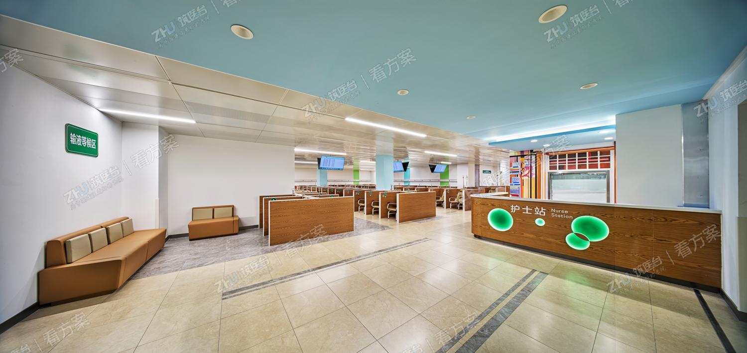 0025---上海医大医院---二层门急诊输液室护士站.jpg