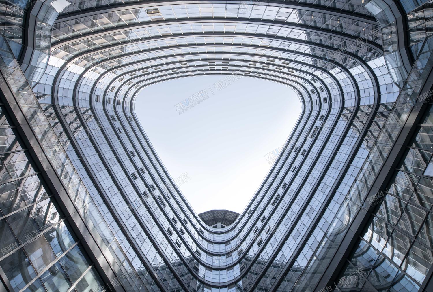 内庭院©方方的田