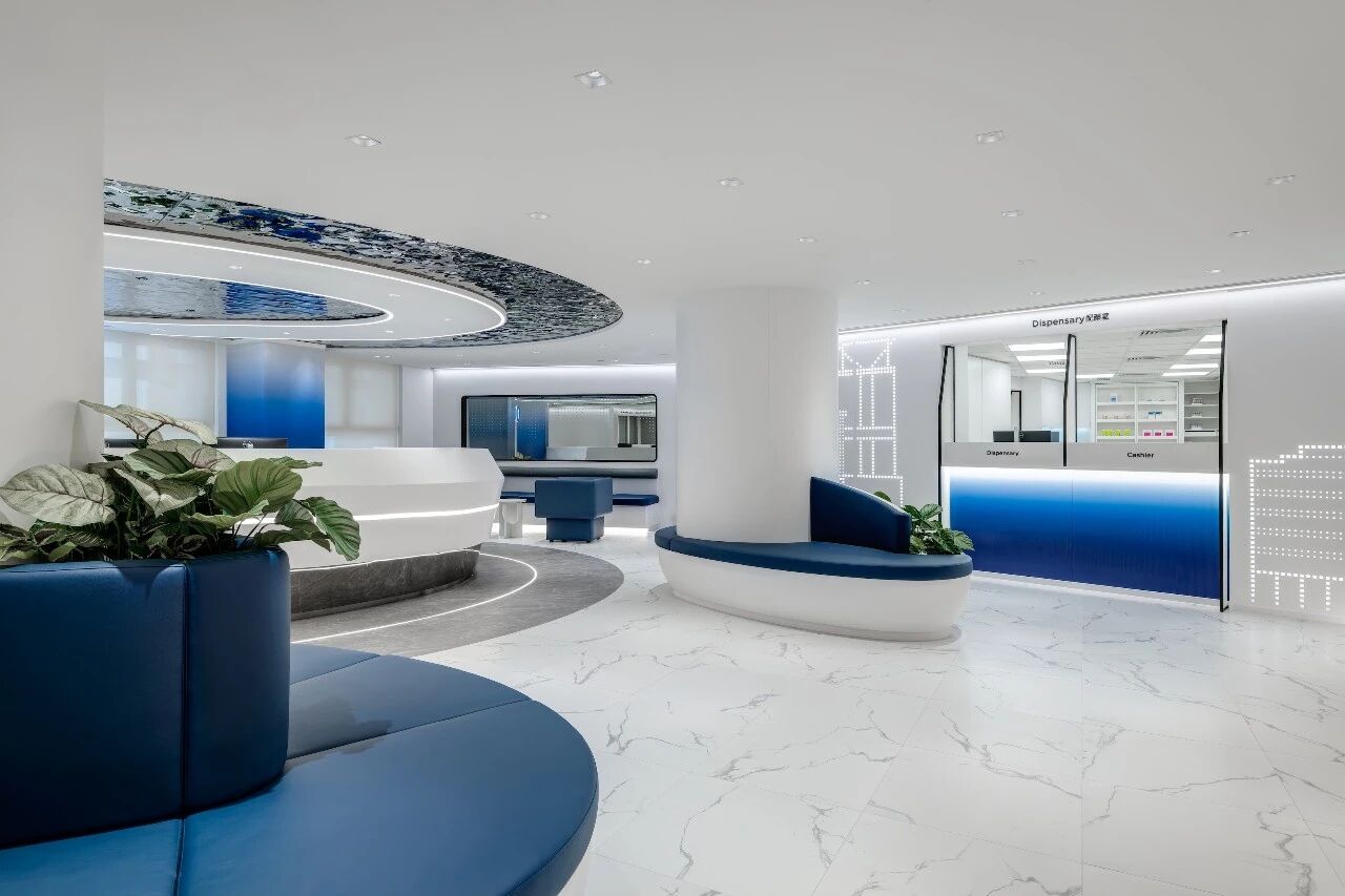 卓健医疗旗舰诊所：香港中环太子大厦中的疗愈之河