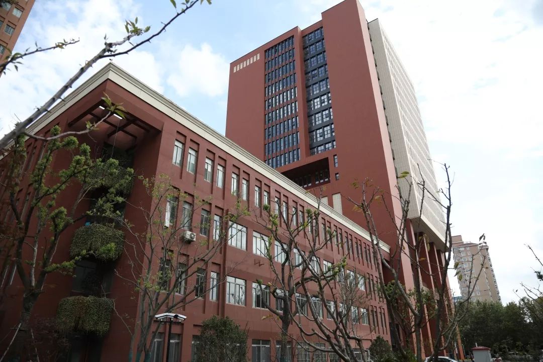 筑医台资讯—“智慧医院”新添智慧楼！上海仁济医院科研综合楼竣工启用